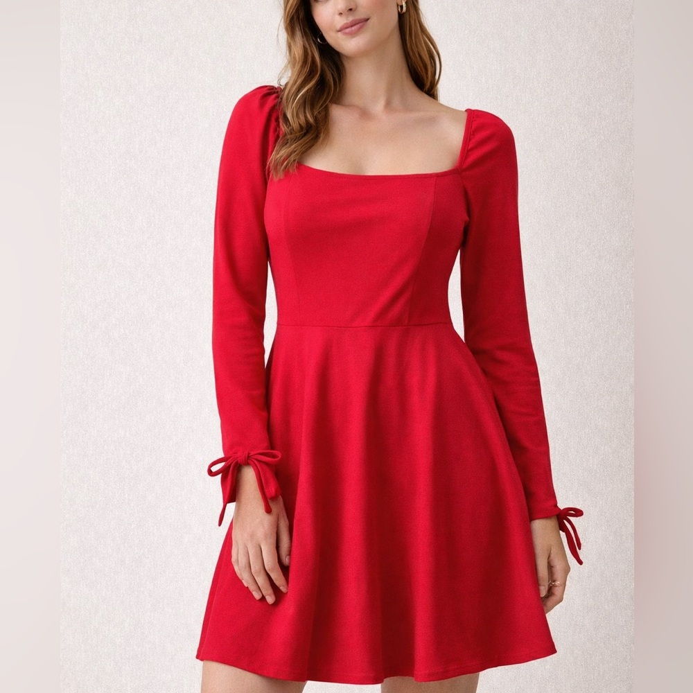 NWT Francesca’s Boutique Red Long Sleeve Dress